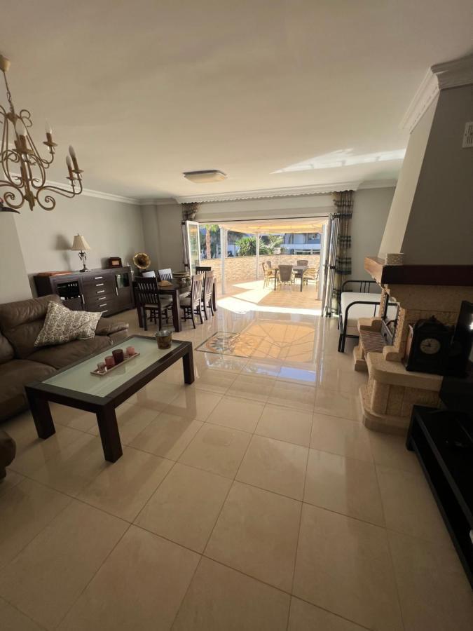 Casa Bajamar Playa Apartment Nerja Ngoại thất bức ảnh