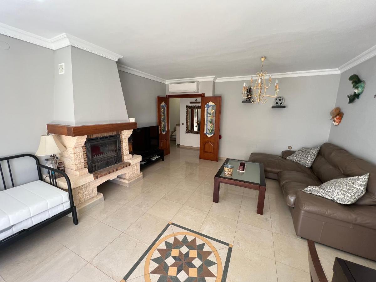 Casa Bajamar Playa Apartment Nerja Ngoại thất bức ảnh